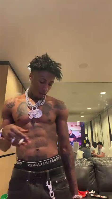 nba youngboy shirt off